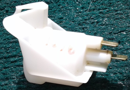 GE Light Bulb Socket WR02X10591