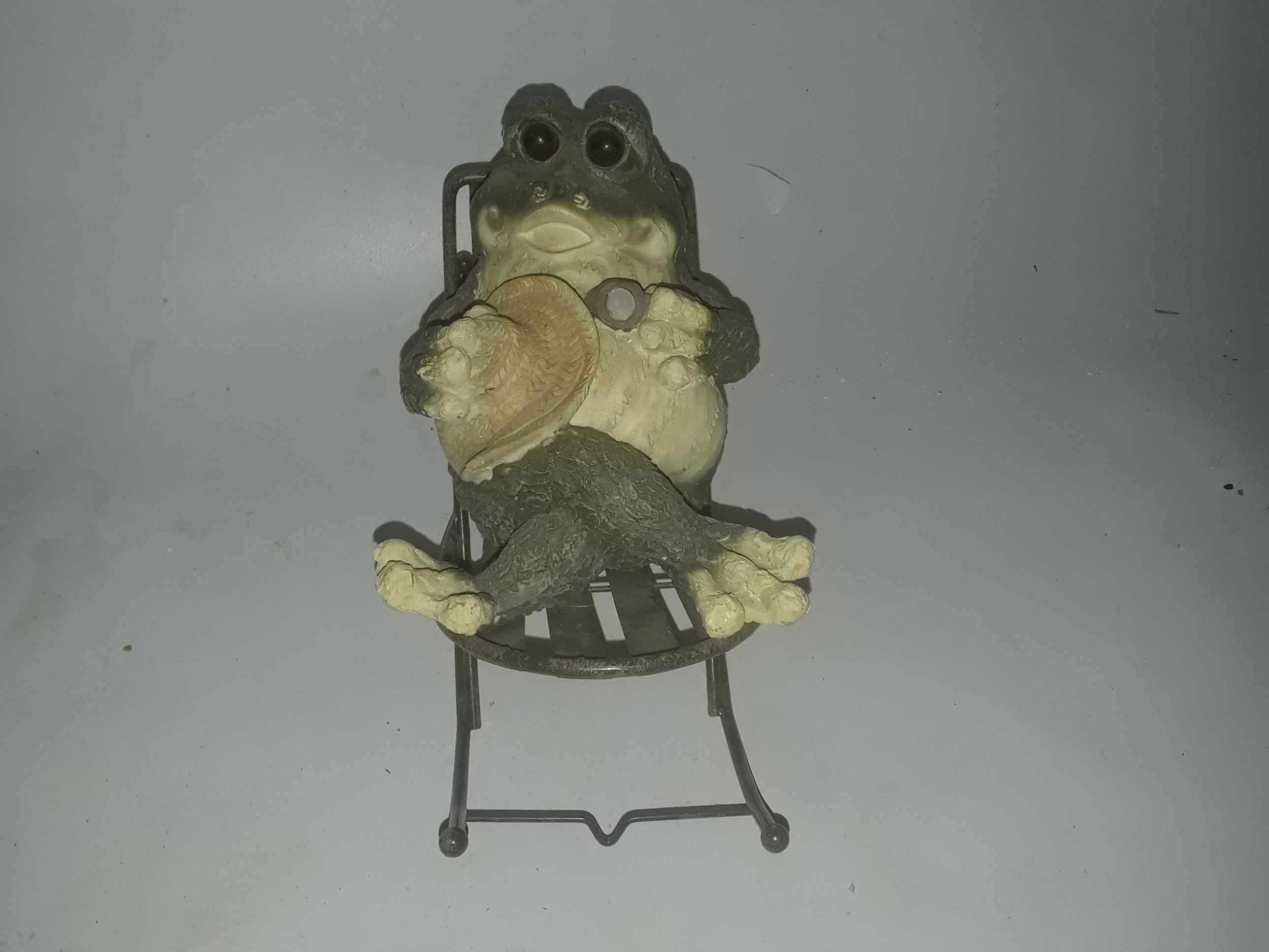 Frog in Rocking Chair Decor