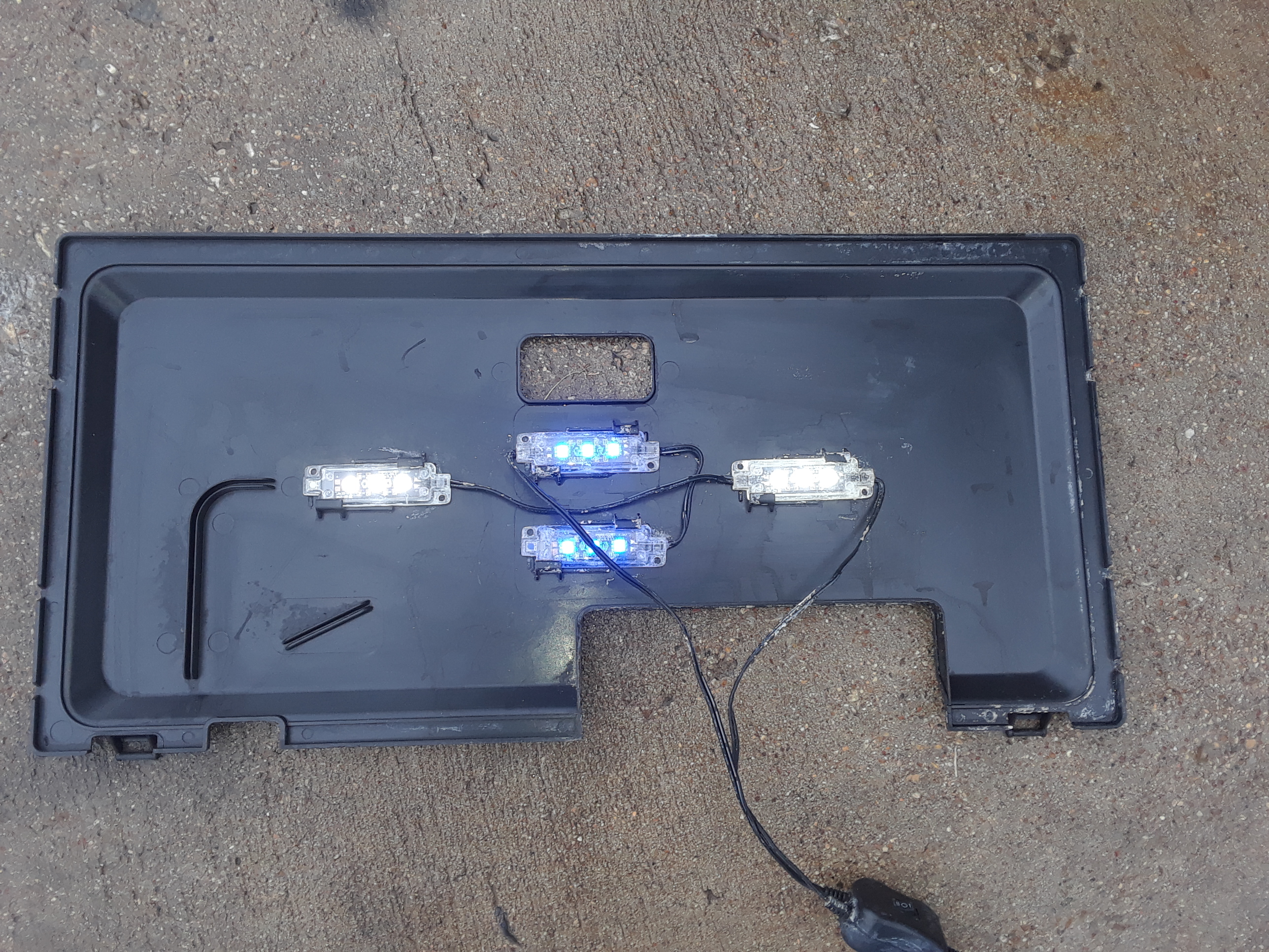 OUT OF STOCK 10 gallon Fish Tank Lid with Lights