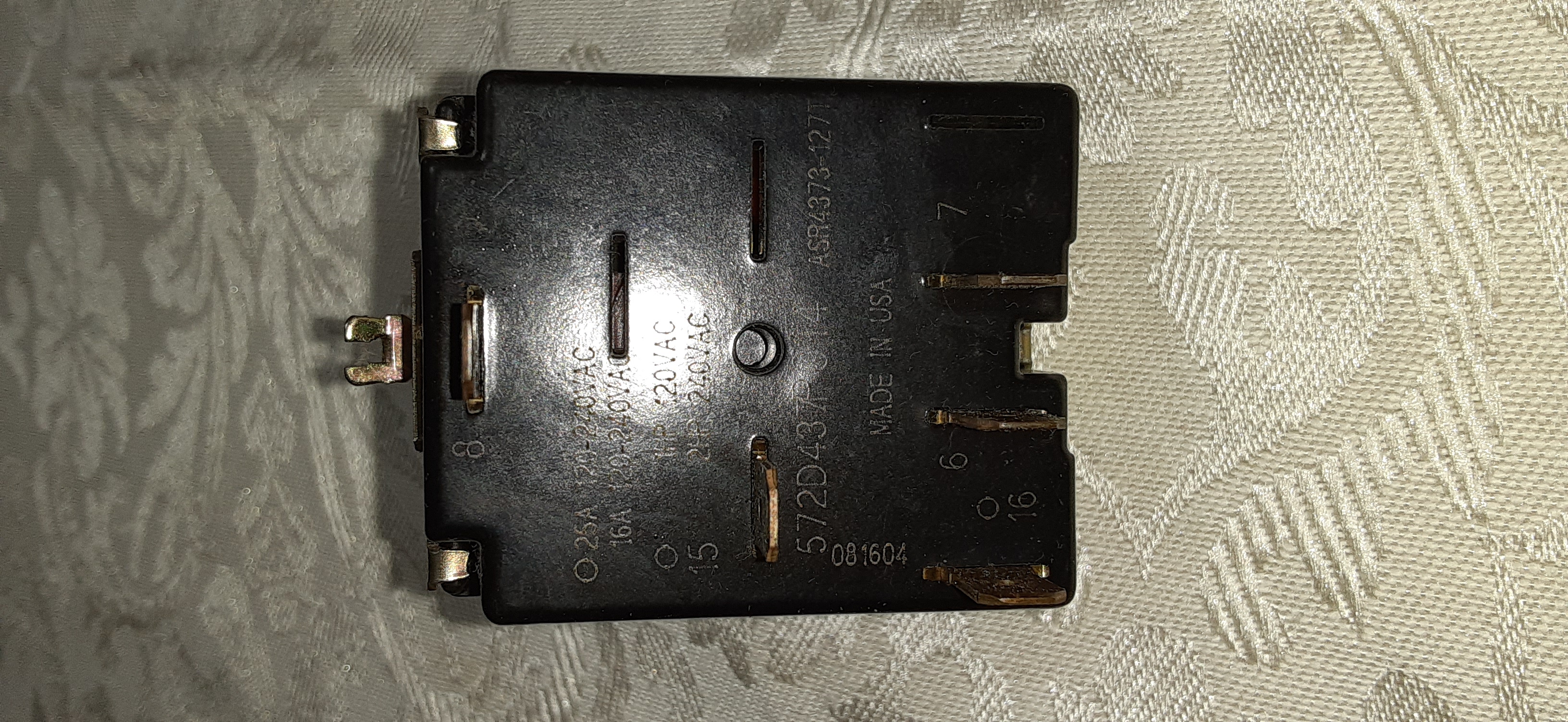 GE Dryer Temperature Switch 572D437P014