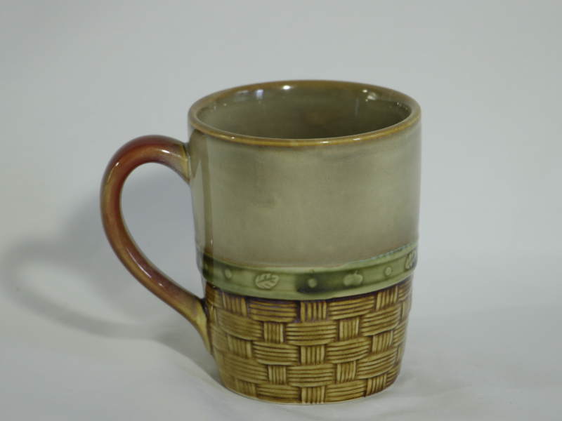 Apple Weave Pattern Basket Mug
