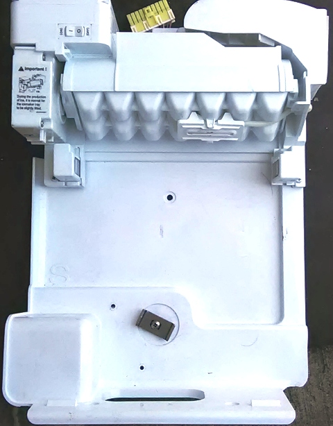 Refrigerator auger motor  EAU60783827