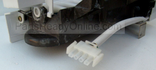 Frigidaire 5303918277 Ice Maker Assembly with Four-Wire Connector