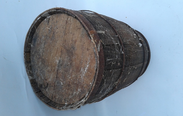 Rustic Antique Wooden Barrel 18Hx11W